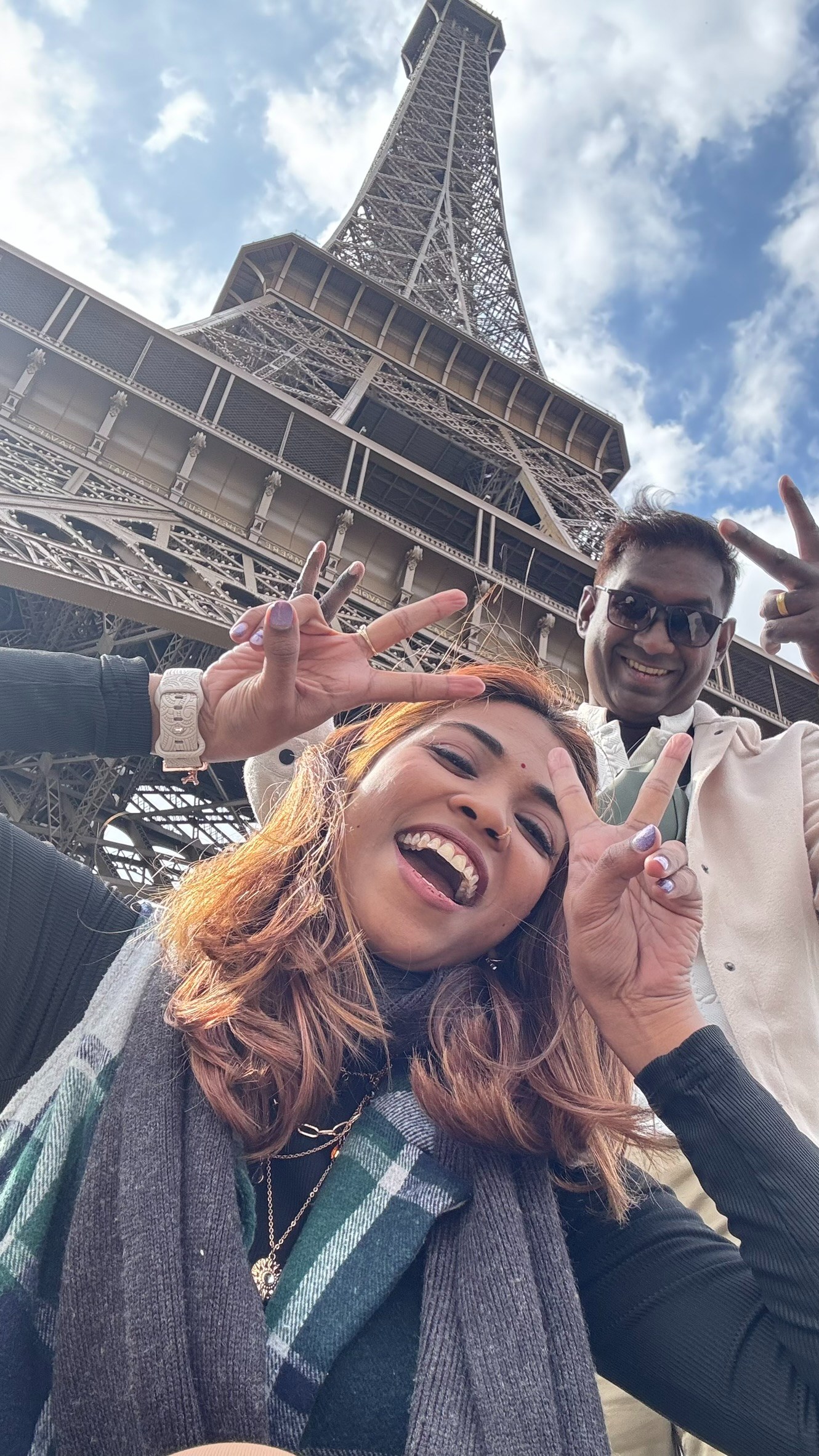 Gary and Kalai at a Paris café